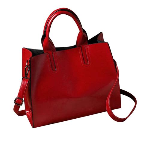 Rote Designer Handtaschen .